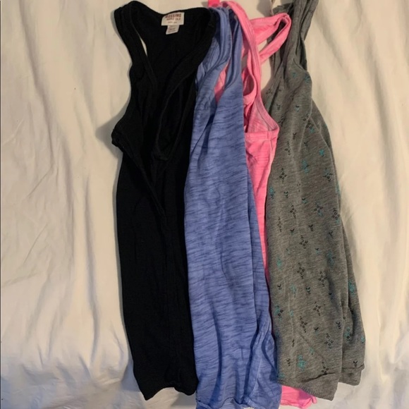 Tank top - Picture 2 of 8